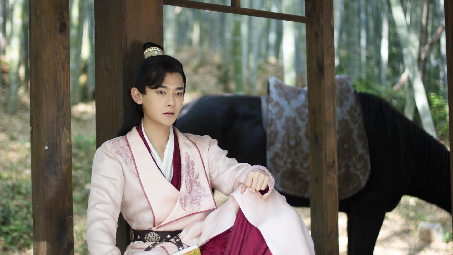 绝世千金重启版-Unique Lady  第1张